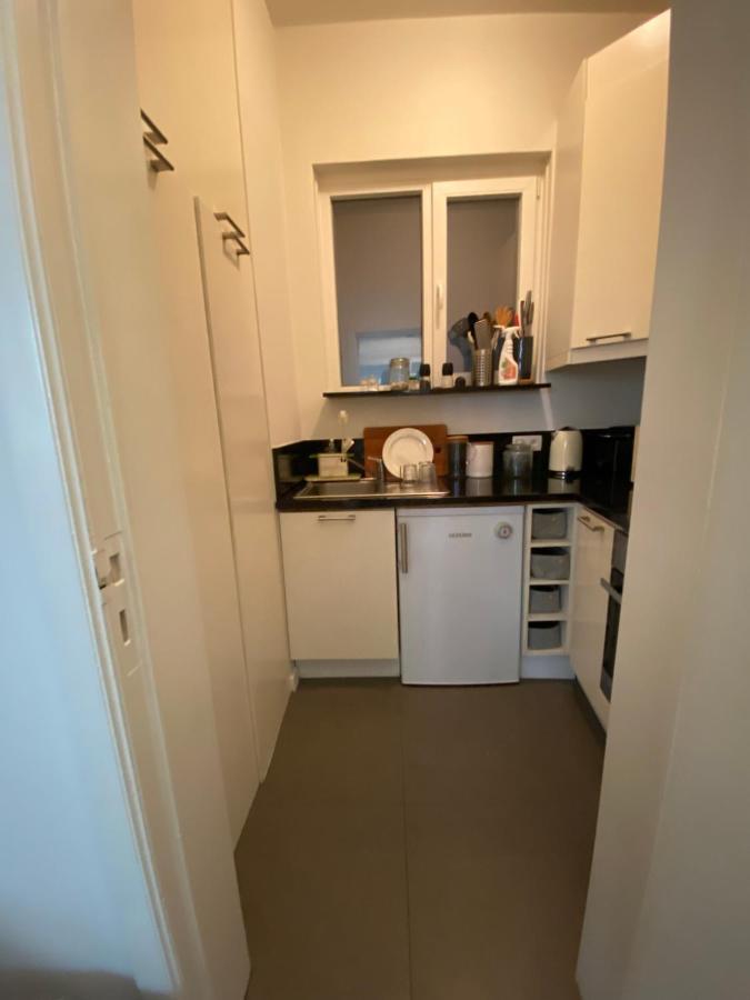 Appartement Cosy studio Louise-Chatelain à Bruxelles Extérieur photo